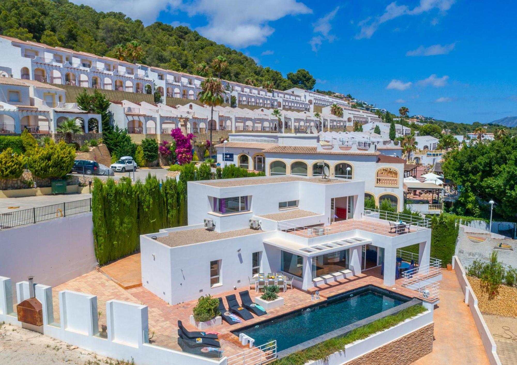 Villa Moderna - Plusholidays Calpe Exterior photo